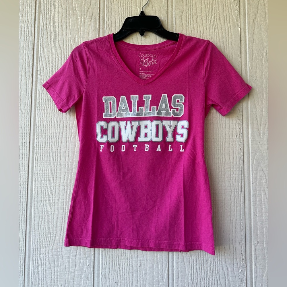 Dallas Cowboys V-Neck T-Shirt